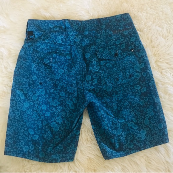 Hurley Board Shorts Floral 28 - Picture 3 of 4